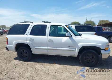2002 Chevrolet Tahoe Lt z USA, uszkodzony, nr VIN 1GNEK13Z62R225108